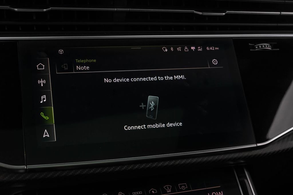 Used 2021 Audi RS Q8 image 32