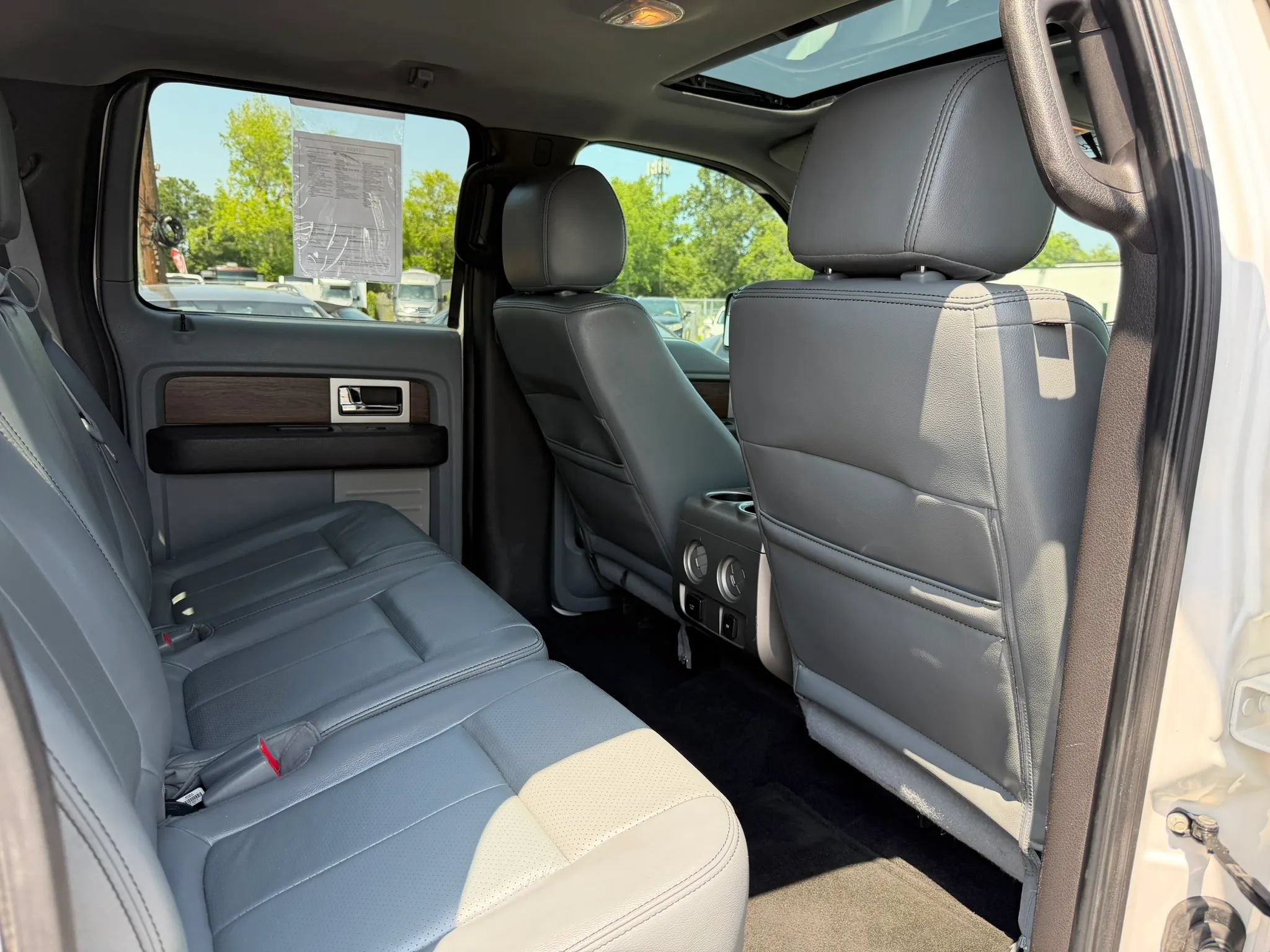 Used 2013 Ford F150 Lariat w/ Luxury Equipment Group AWD/4WD image 22