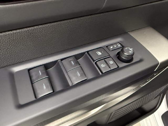 New 2026 Toyota Sequoia Platinum AWD/4WD image 29