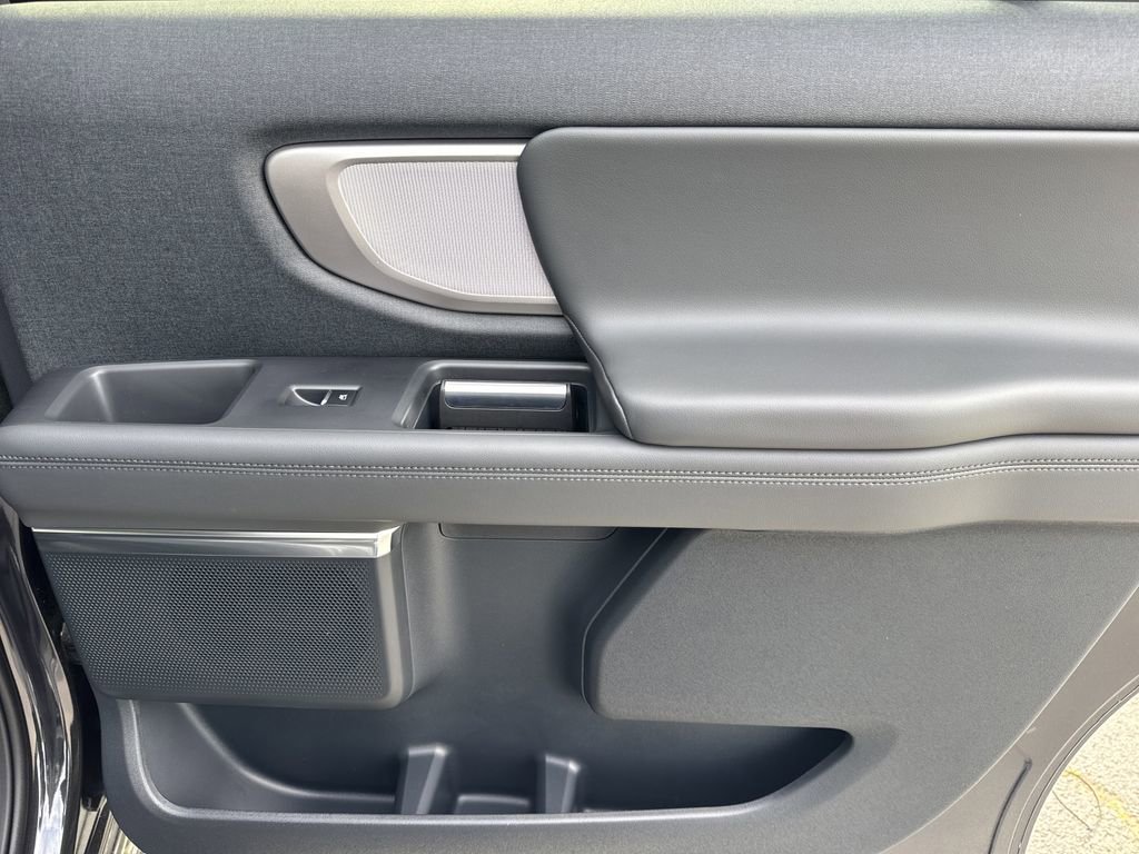 New 2026 Ford Expedition Max Active RWD image 16