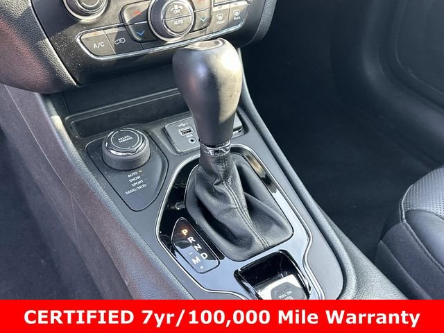 Certified 2022 Jeep Cherokee Limited AWD/4WD image 24