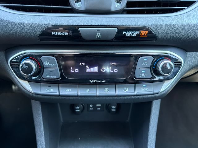 Used 2019 Hyundai Elantra GT w/ Style Package 02 FWD image 14