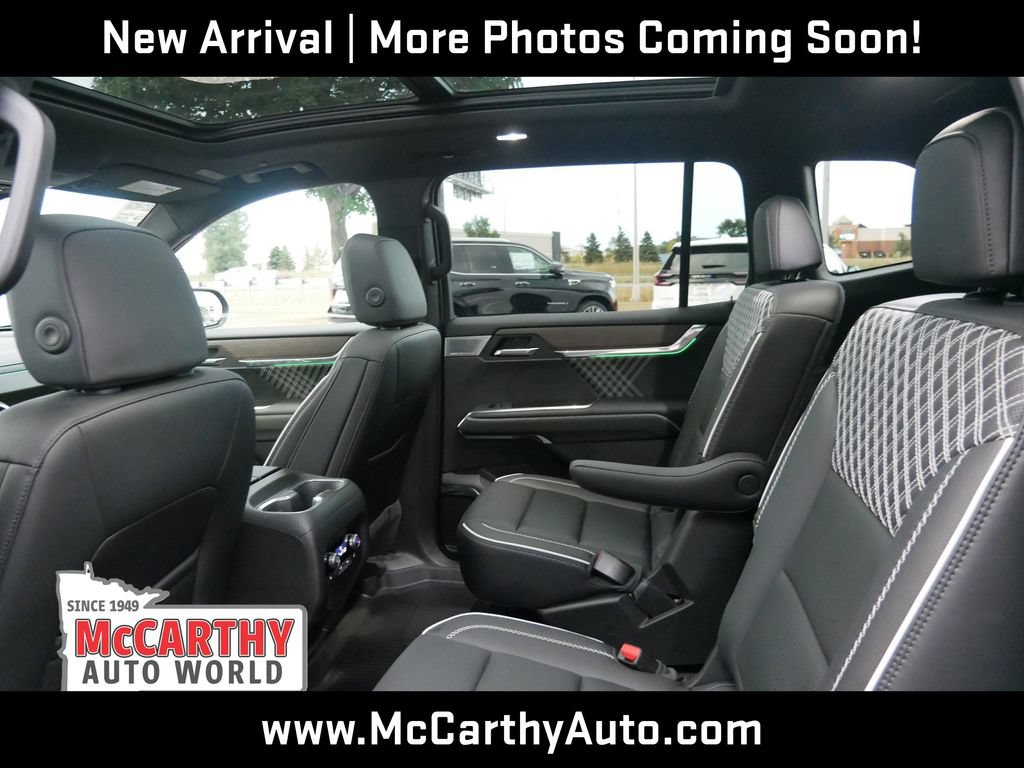 Used 2025 GMC Acadia Denali w/ Super Cruise Package AWD/4WD image 10