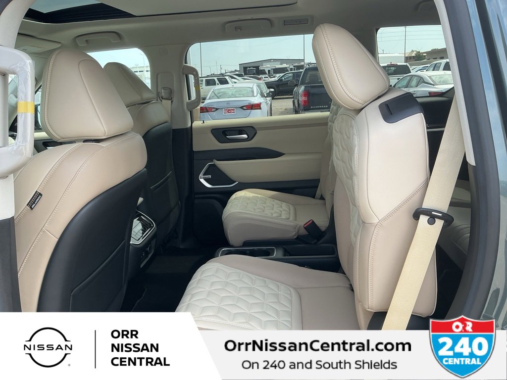 New 2026 Nissan Armada Platinum Reserve image 13