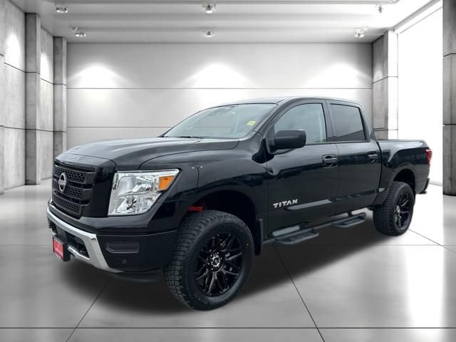 Used 2024 Nissan Titan SV w/ SV Convenience Package AWD/4WD image 4