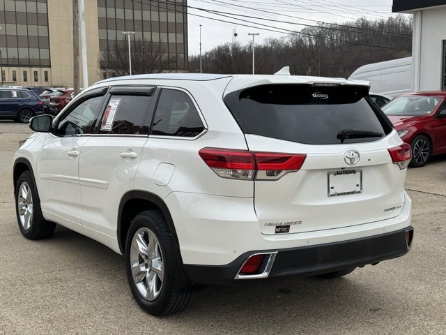 Used 2019 Toyota Highlander Limited image 3