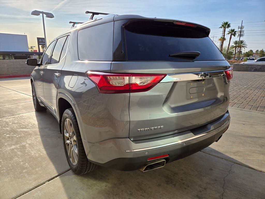 Used 2019 Chevrolet Traverse Premier w/ Driver Confidence II Package image 3