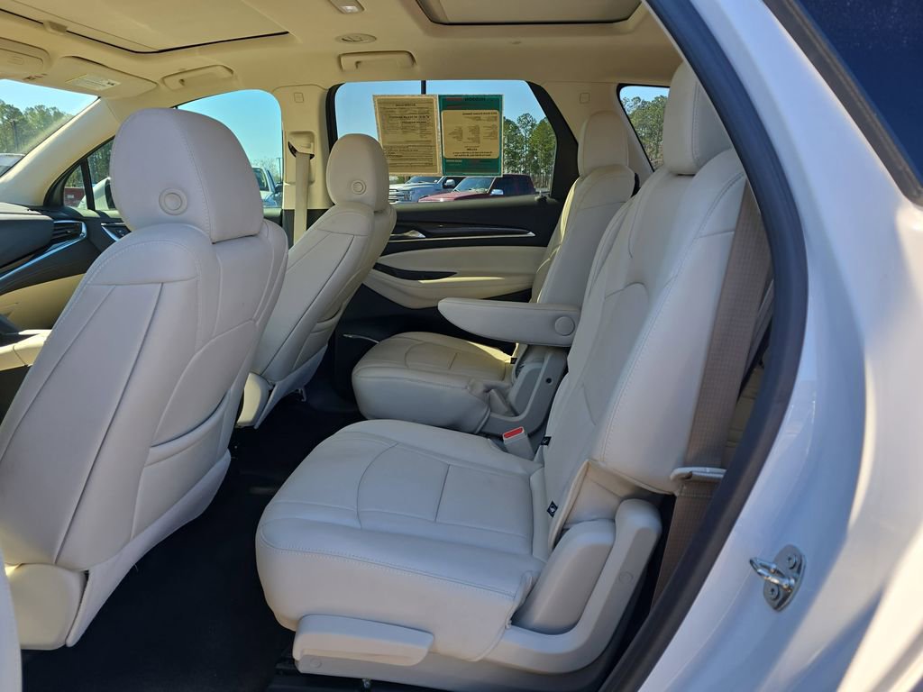 Used 2023 Buick Enclave Essence w/ Experience Buick Package image 19