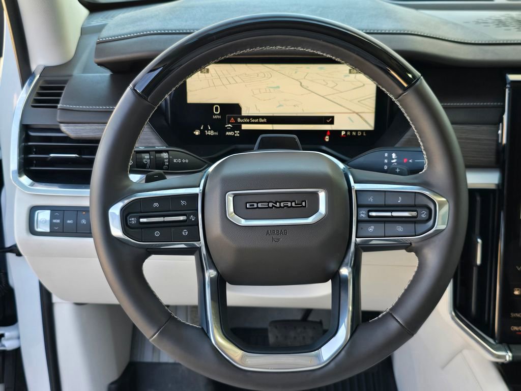 Used 2025 GMC Acadia Denali w/ Super Cruise Package image 24
