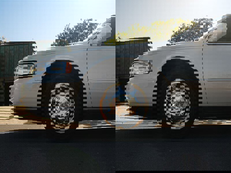 Used 1999 Cadillac Seville SLS w/ Personalization Pkg image 7