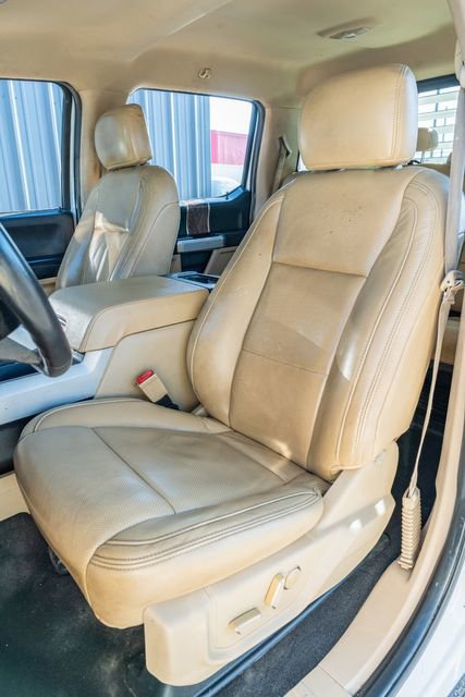 Used 2018 Ford F350 Lariat w/ Lariat Value Package AWD/4WD image 19