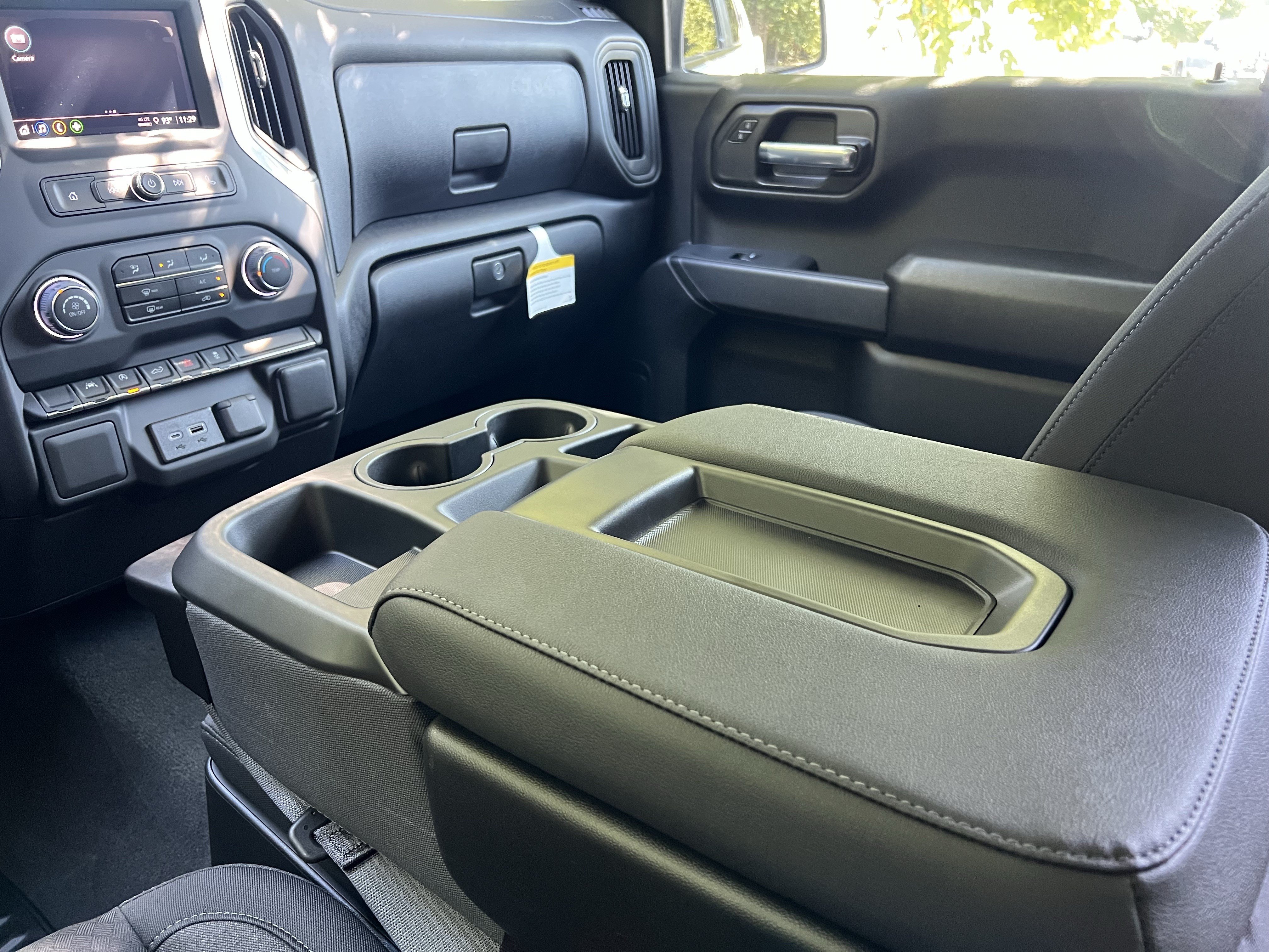 New 2026 Chevrolet Silverado 1500 Custom w/ Turbomax Blackout Package AWD/4WD image 29