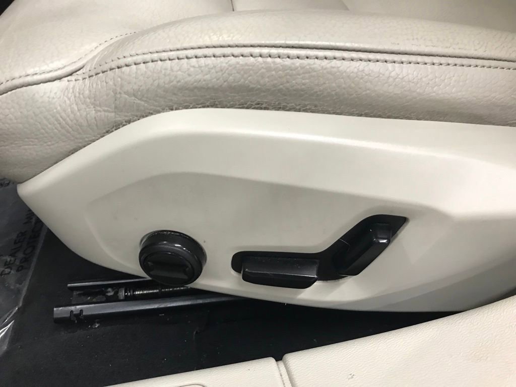 Used 2024 Volvo S60 B5 Core w/ Climate Package image 13