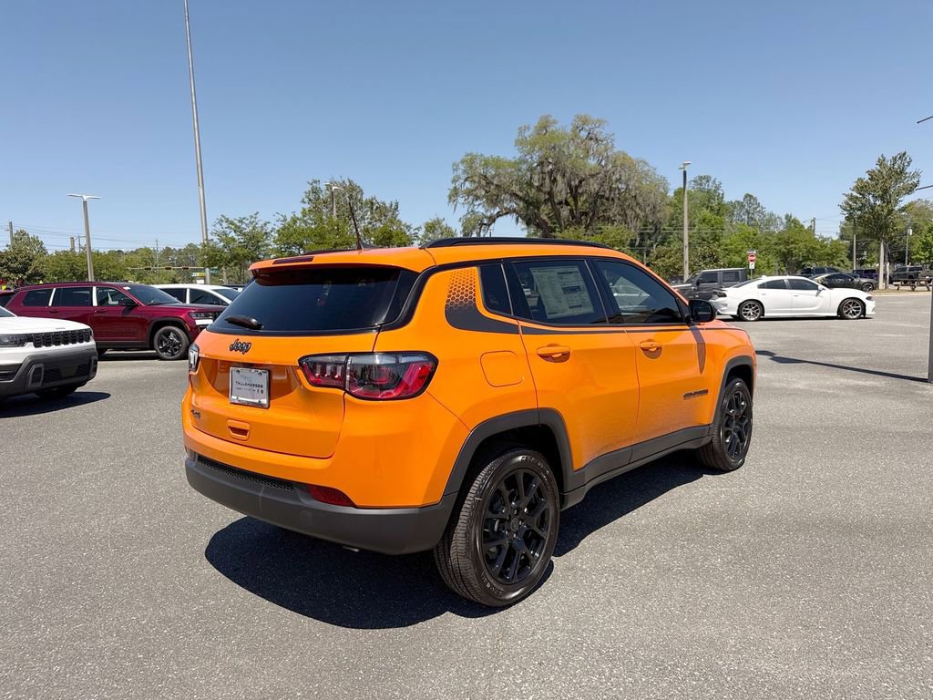 New 2026 Jeep Compass Latitude image 3