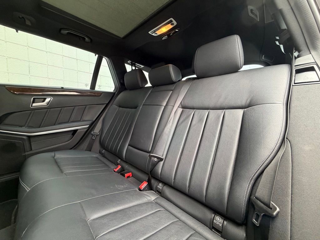 Used 2015 Mercedes-Benz E 350 4MATIC Wagon image 30