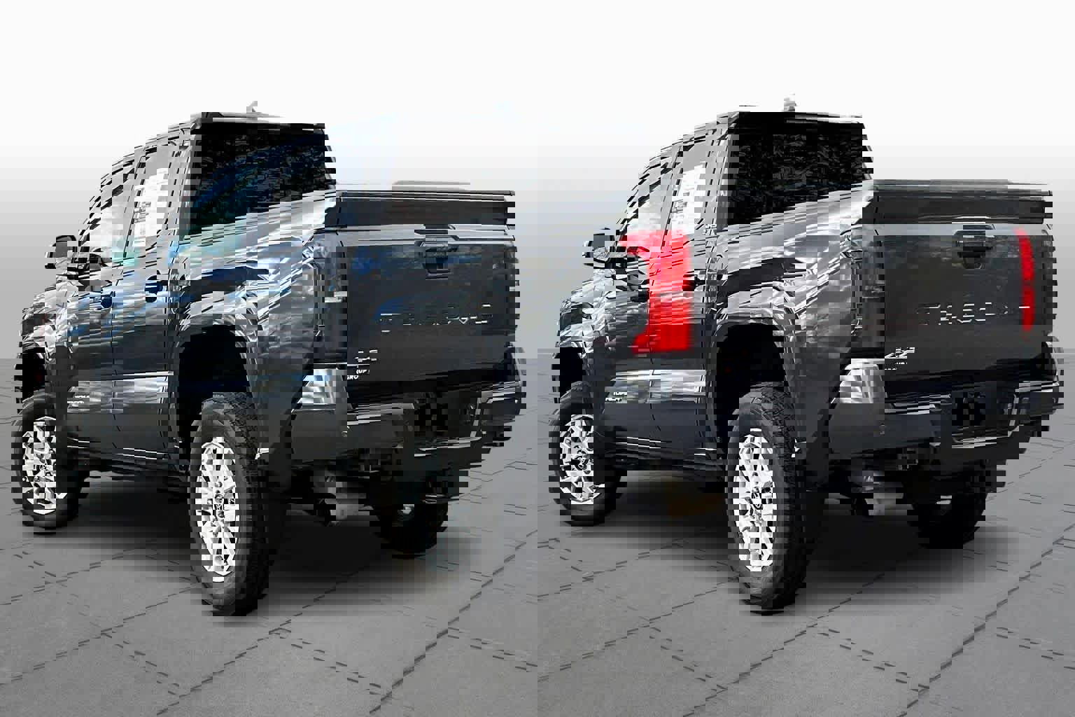 Certified 2024 Toyota Tacoma SR5 image 11