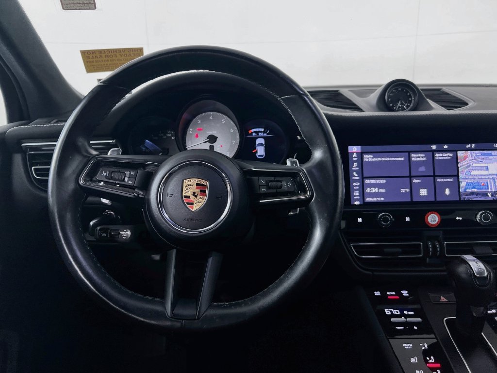 Certified 2024 Porsche Macan S AWD/4WD image 25