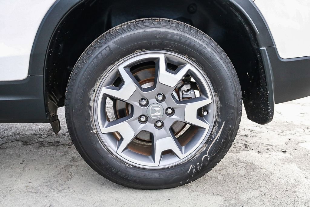 Used 2023 Honda Passport TrailSport image 12