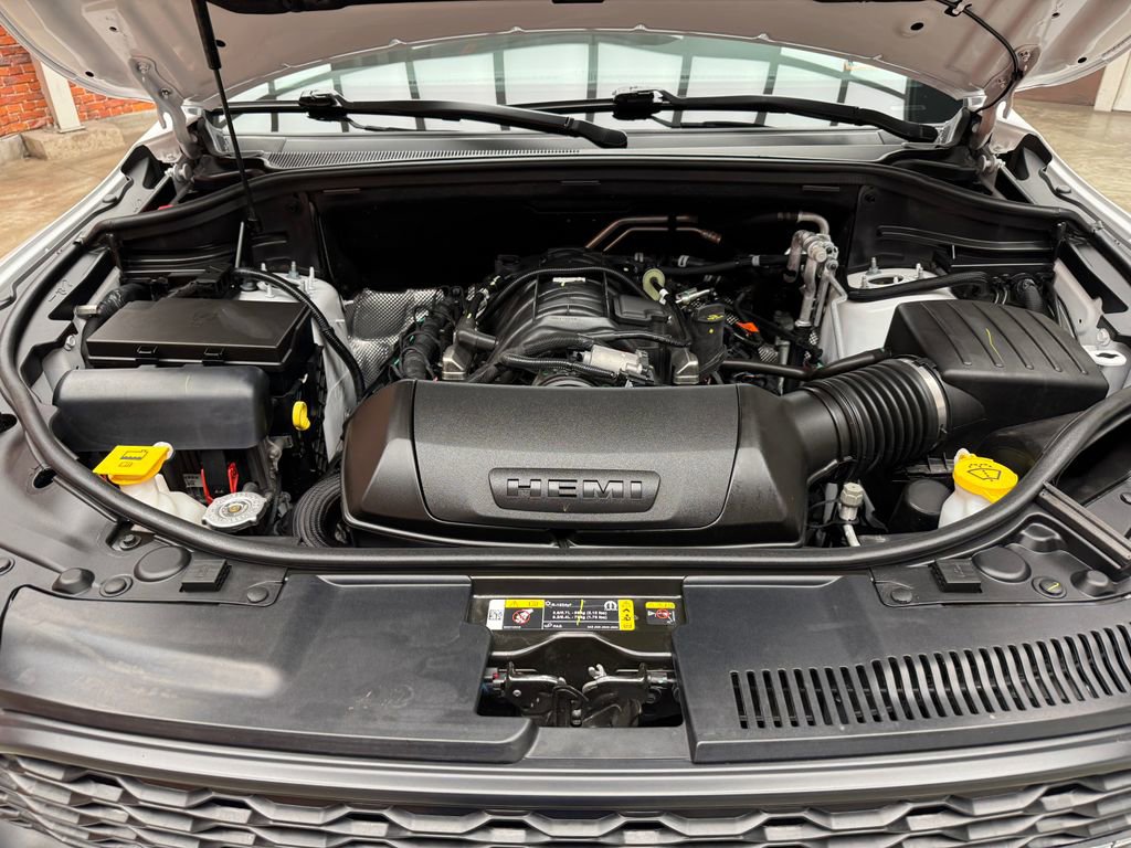 Used 2025 Dodge Durango R/T AWD/4WD image 34