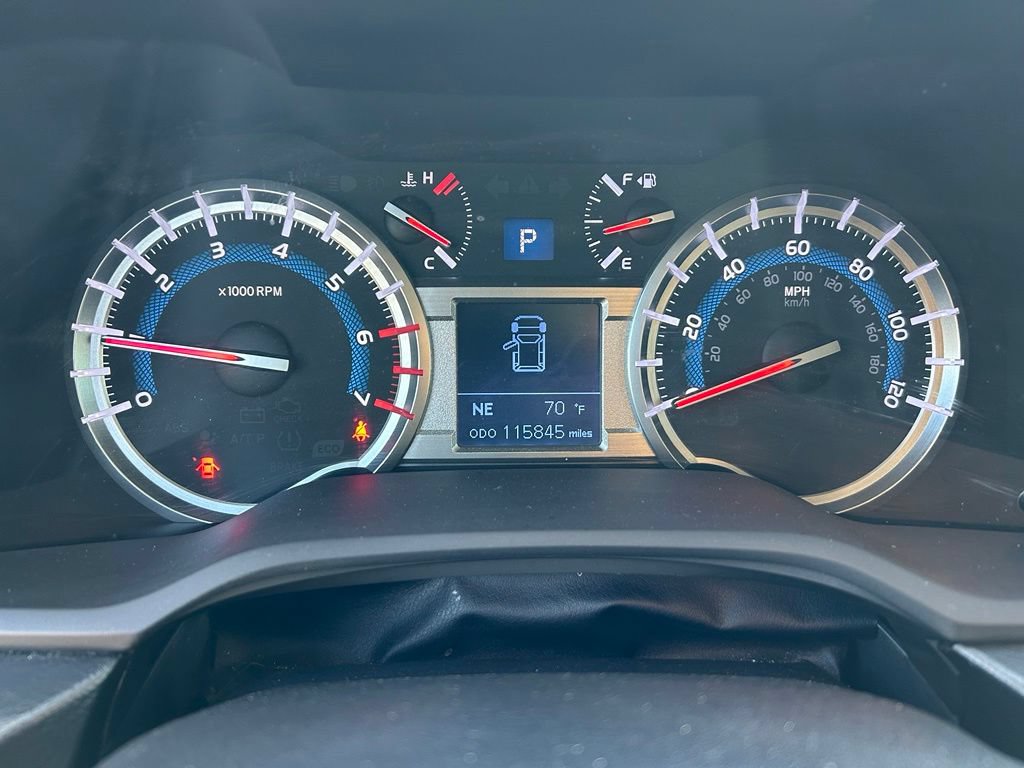 Used 2017 Toyota 4Runner Limited AWD/4WD image 18
