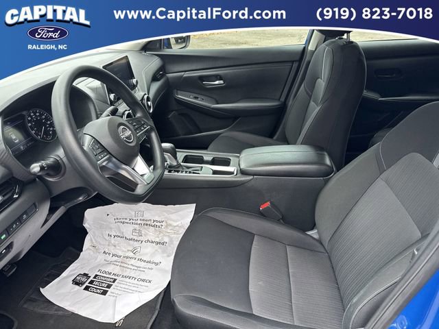 Used 2025 Nissan Sentra SV image 17