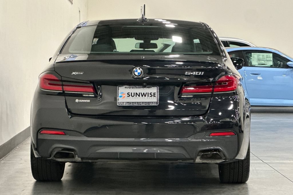 Used 2023 BMW 540i xDrive w/ M Sport Package AWD/4WD image 5