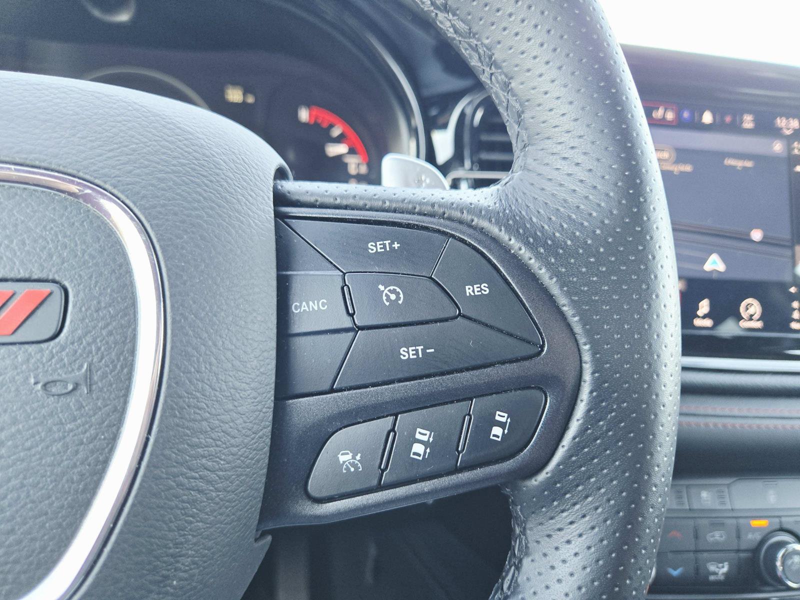Used 2025 Dodge Durango GT AWD/4WD image 26