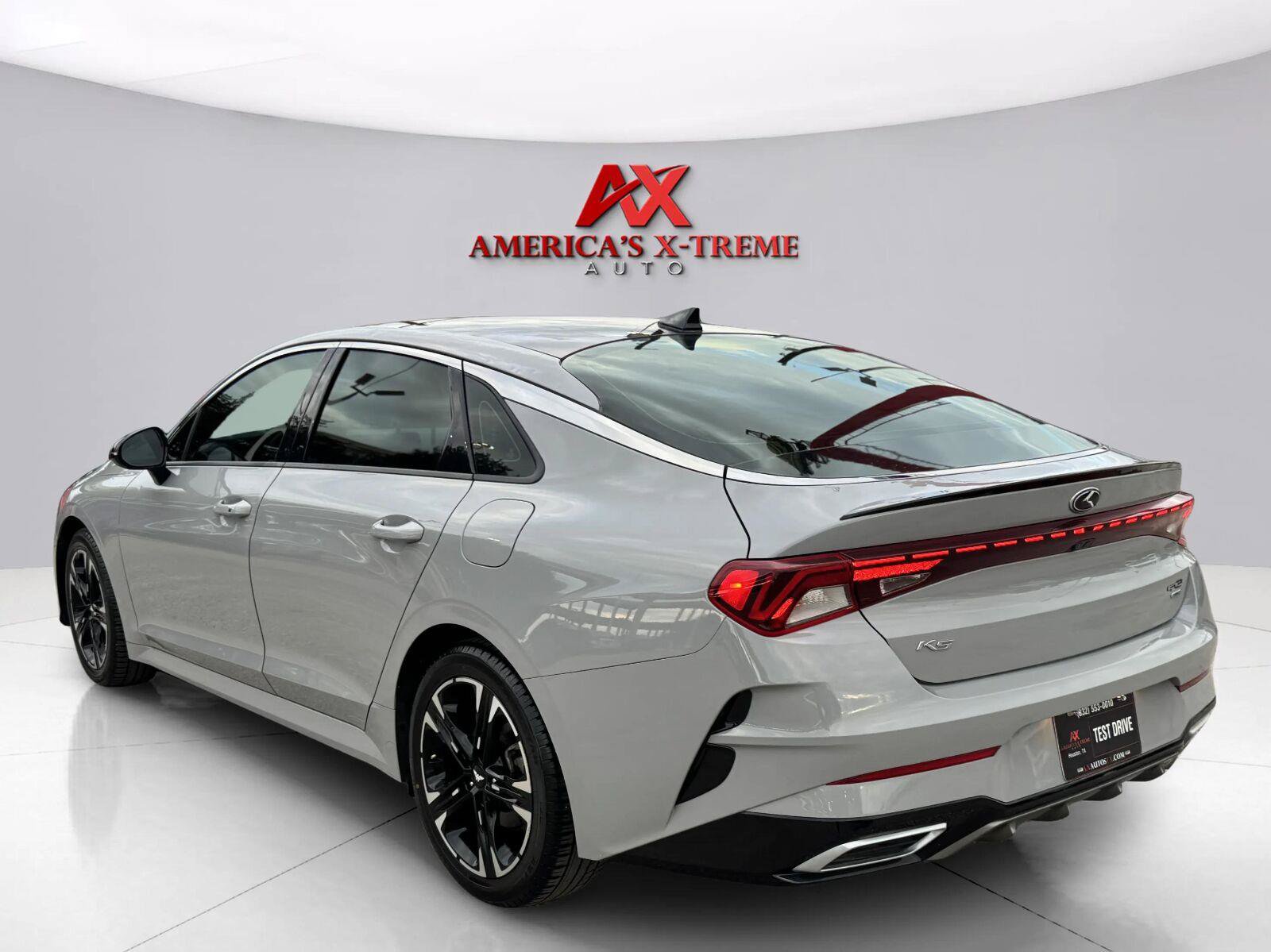 Used 2021 Kia K5 GT-Line AWD/4WD image 4
