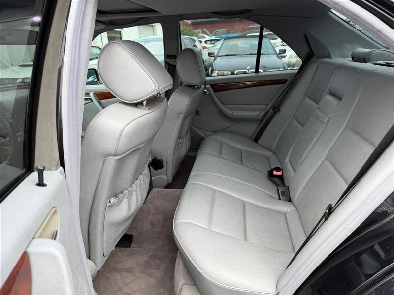 Used 1998 Mercedes-Benz C 230 image 11
