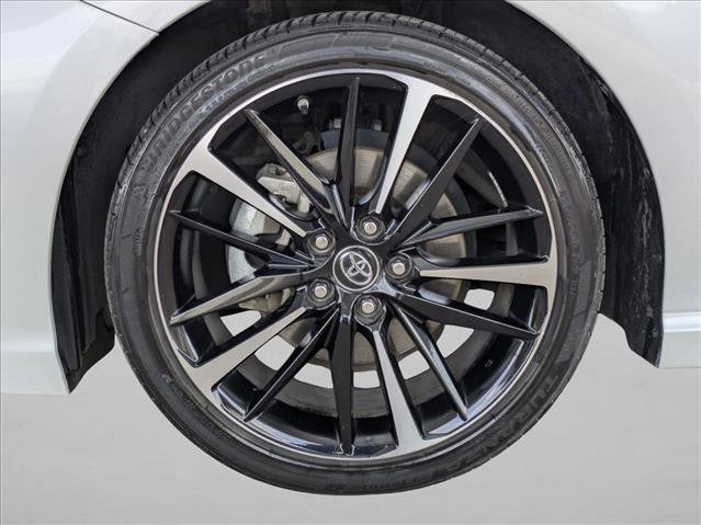 Used 2019 Toyota Camry XSE FWD image 9