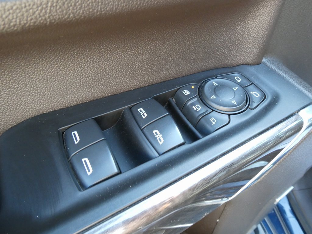 Used 2020 Chevrolet Silverado 2500 LTZ w/ LTZ Plus Package image 24