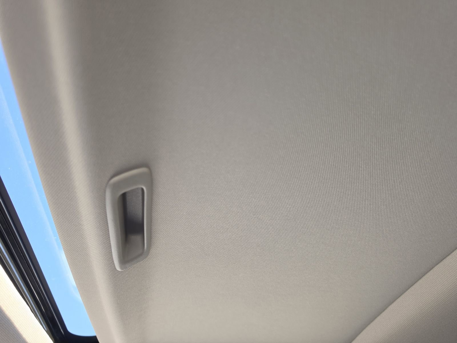 New 2026 Honda HR-V EX-L image 23