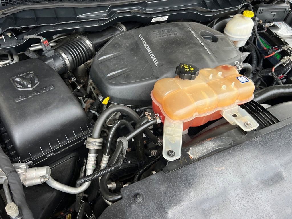 Used 2015 RAM 1500 Limited image 42