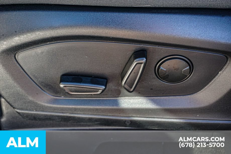 Used 2025 Ford Explorer Active RWD image 52