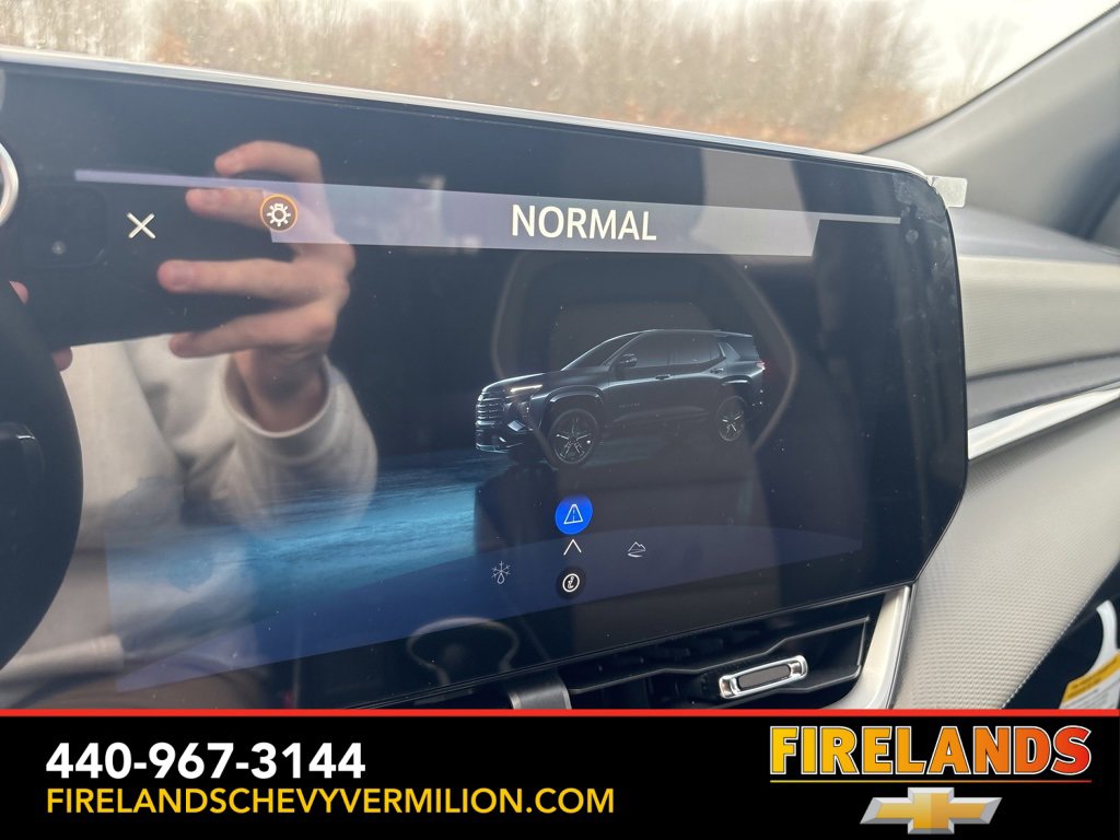 New 2026 Chevrolet Equinox LT w/ Convenience Package II image 3