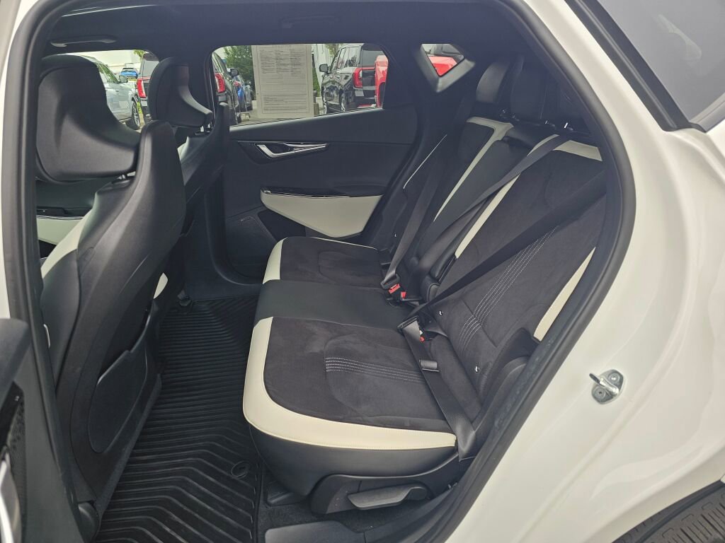 Certified 2024 Kia EV6 GT-Line AWD/4WD image 23