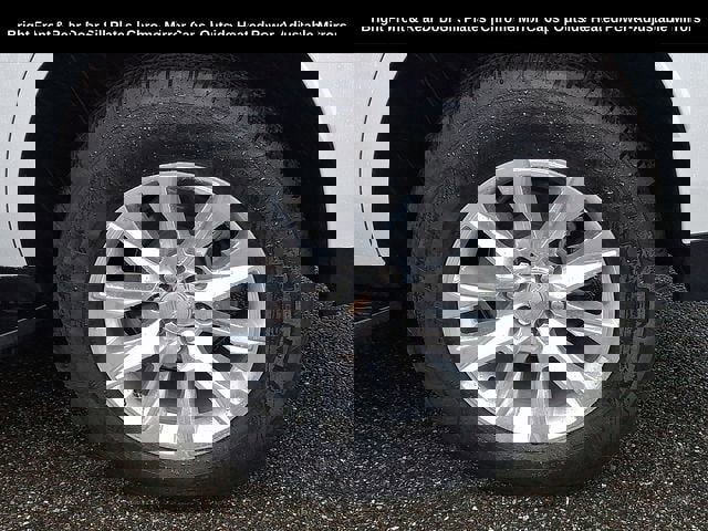 Used 2023 Chevrolet Tahoe Premier image 15