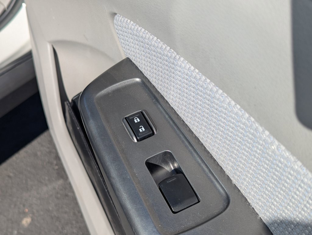 Used 2012 Subaru Forester 2.5X image 30