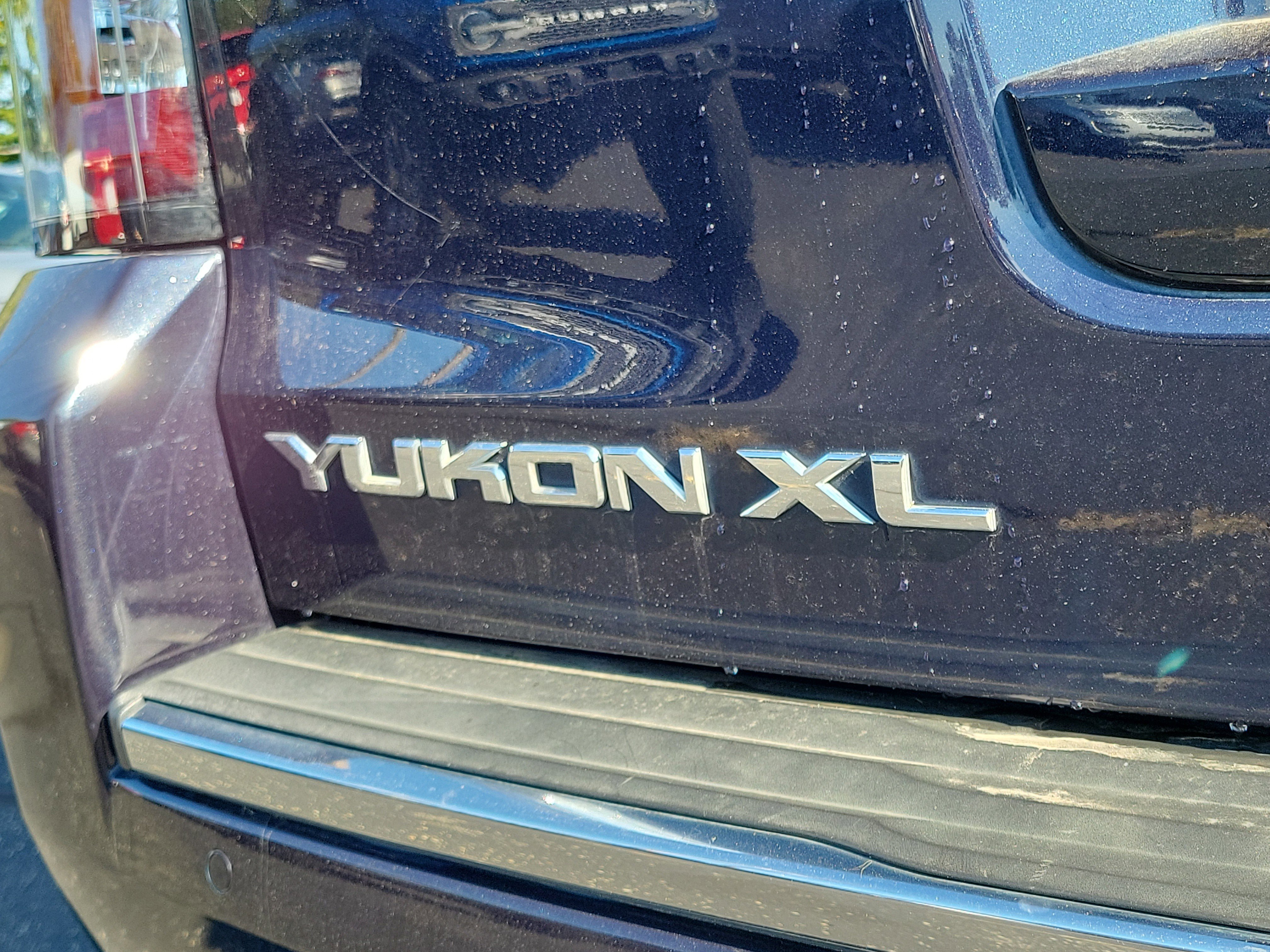 Used 2017 GMC Yukon XL Denali w/ Open Road Package image 7