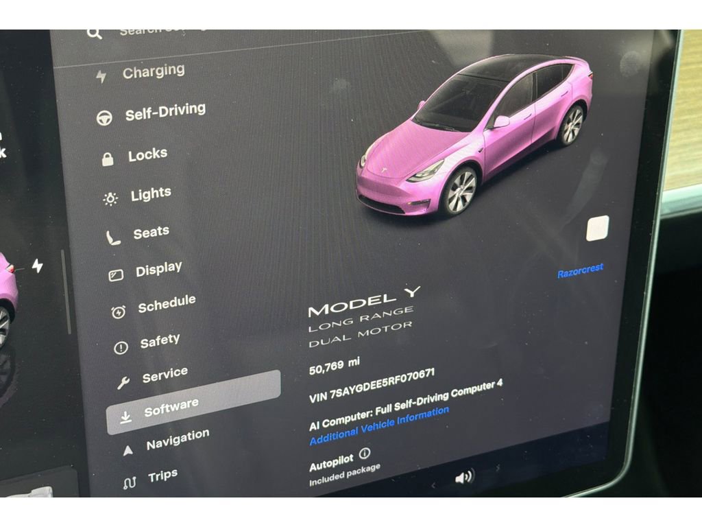 Used 2024 Tesla Model Y Long Range AWD/4WD image 34