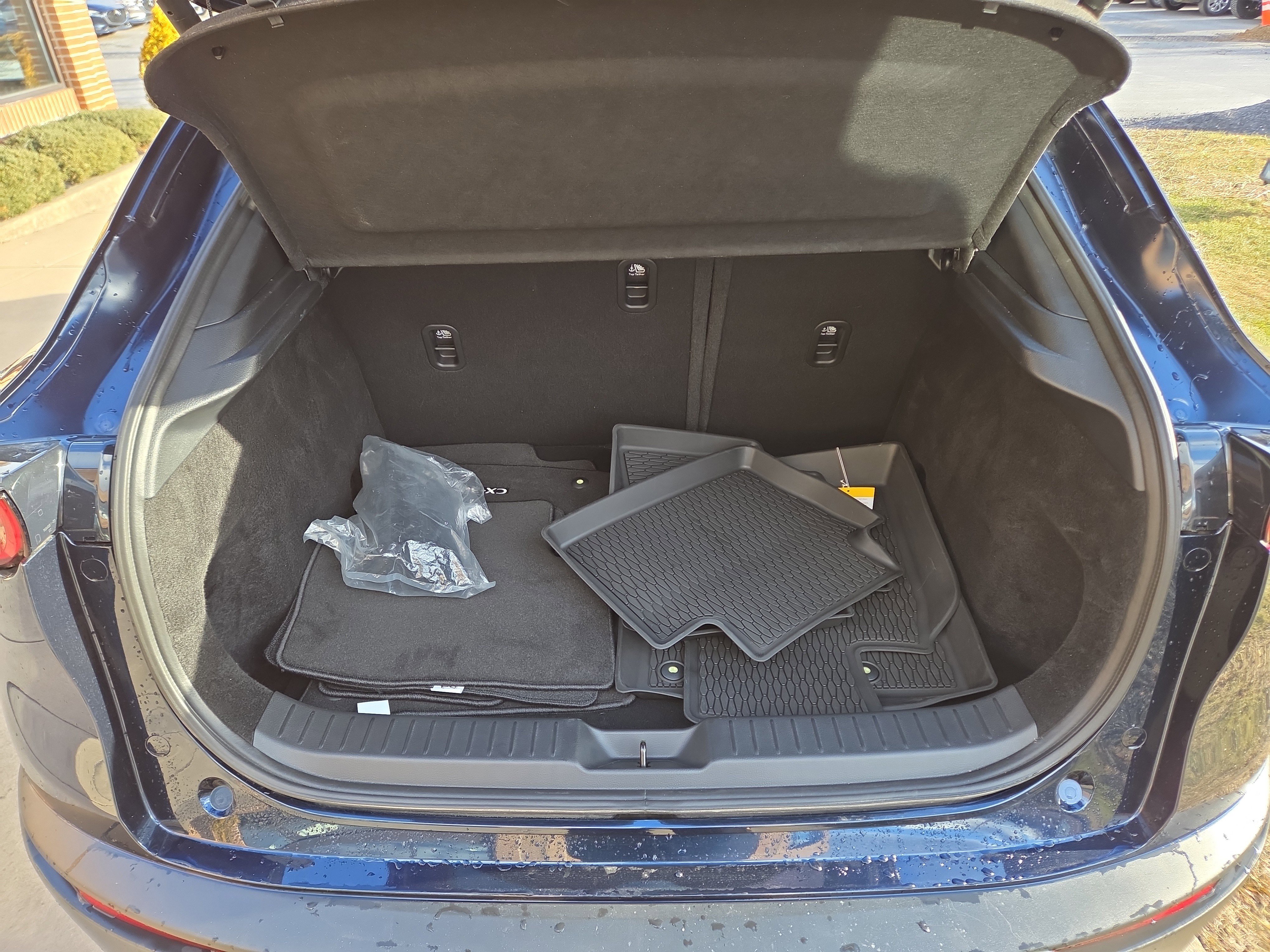 Used 2025 MAZDA CX-30 AWD 2.5 S w/ Premium Package image 5