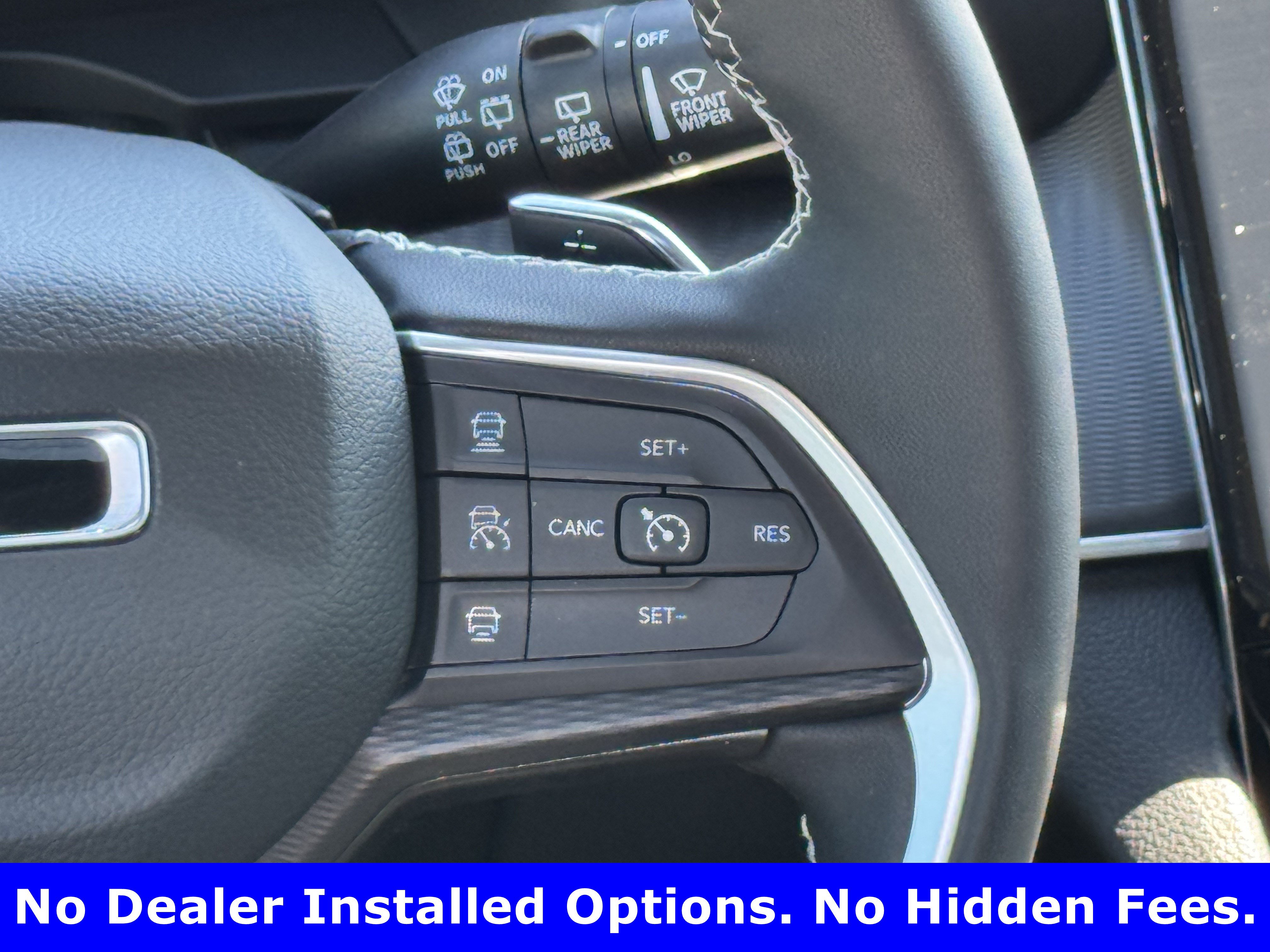 Used 2026 Jeep Grand Cherokee Laredo X RWD image 14