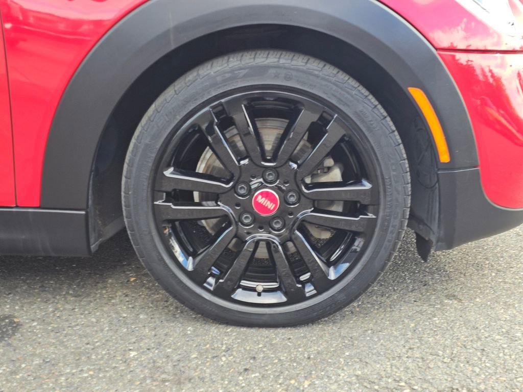 Used 2019 MINI Cooper S w/ Signature Upholstery Package image 10