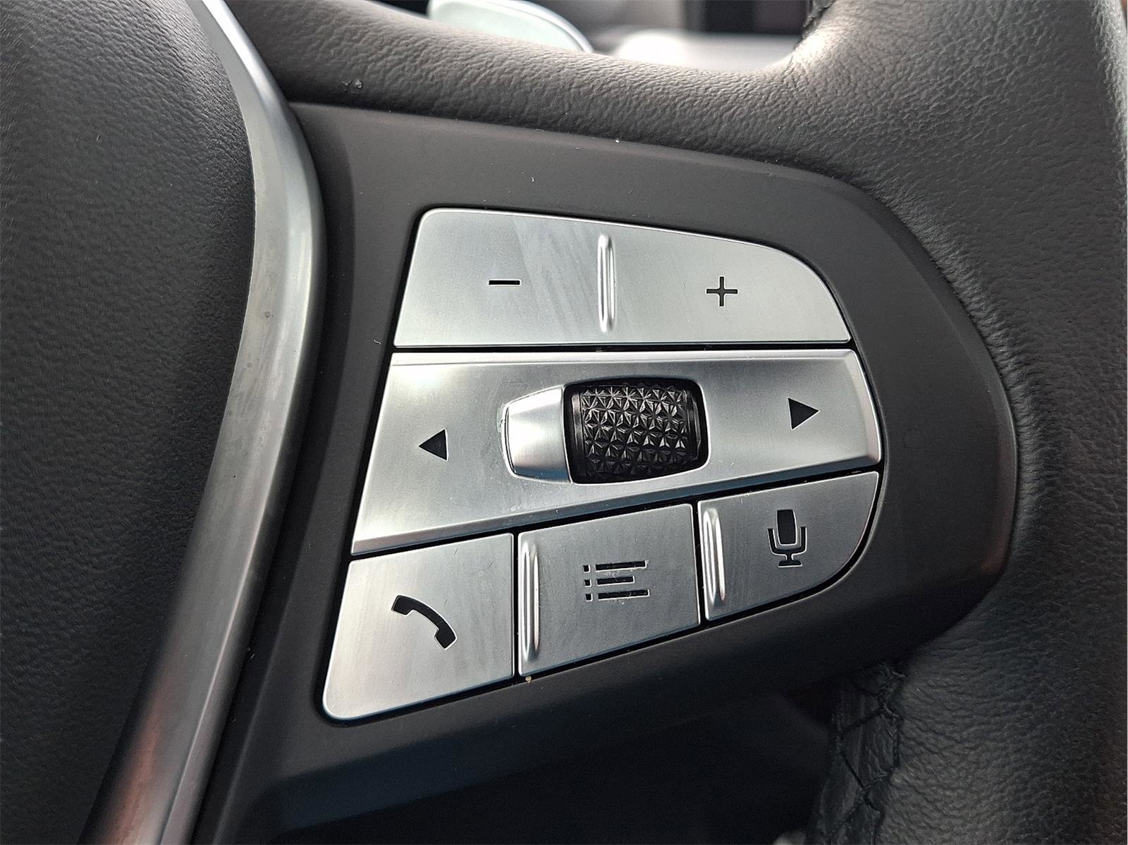 Used 2023 BMW X3 xDrive30i image 23