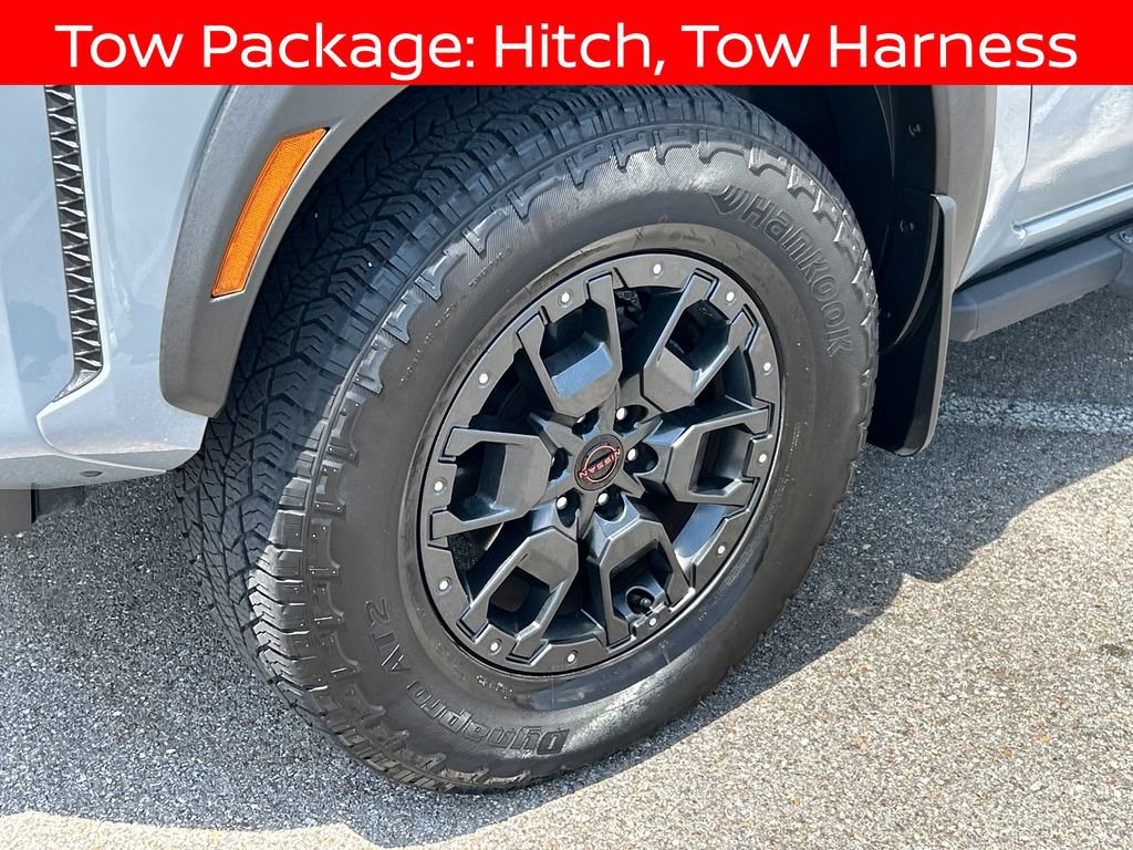 Used 2023 Nissan Frontier PRO-4X w/ Pro-4X Premium Package AWD/4WD image 11