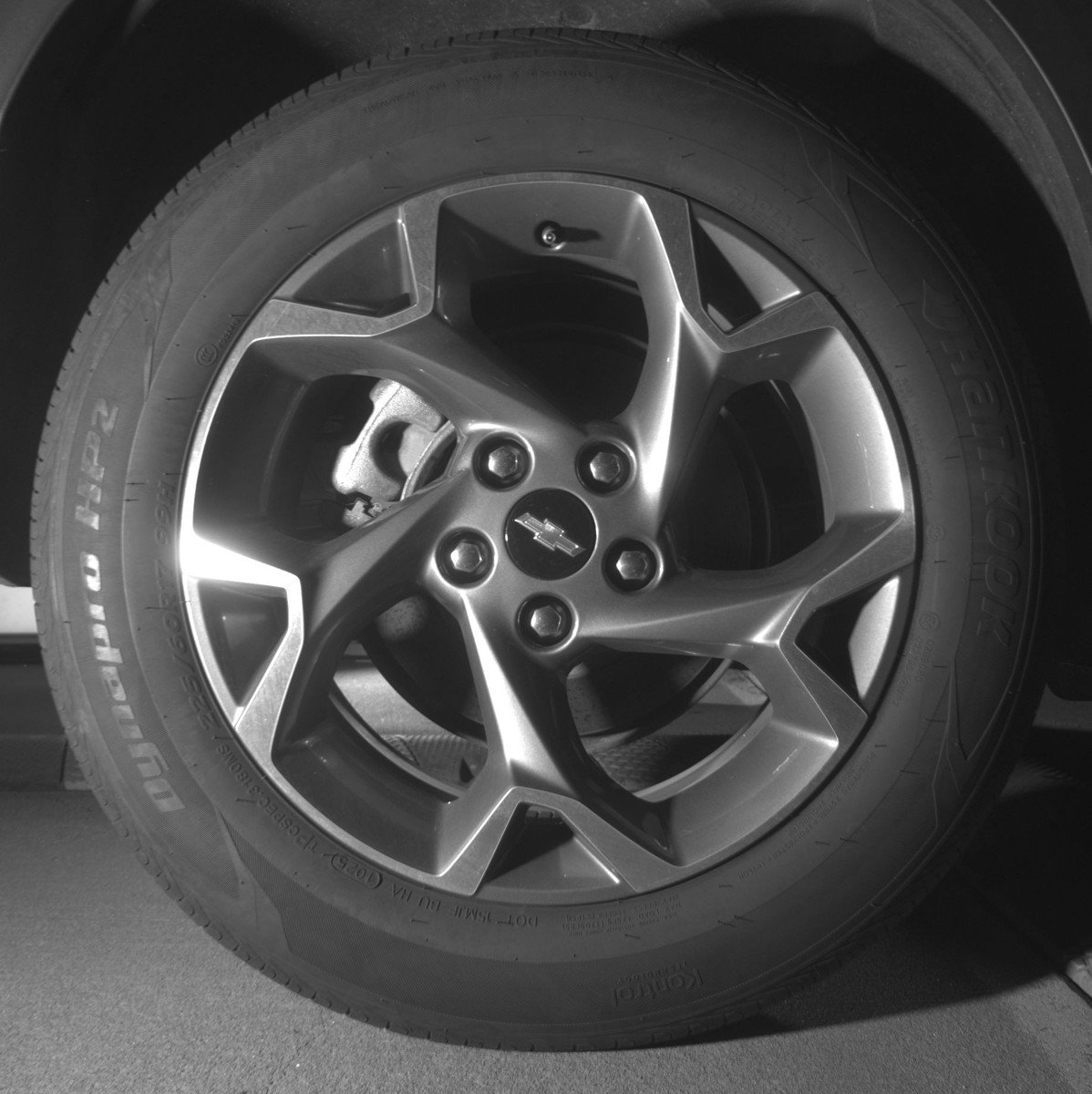 Used 2025 Chevrolet Trax LT FWD image 15