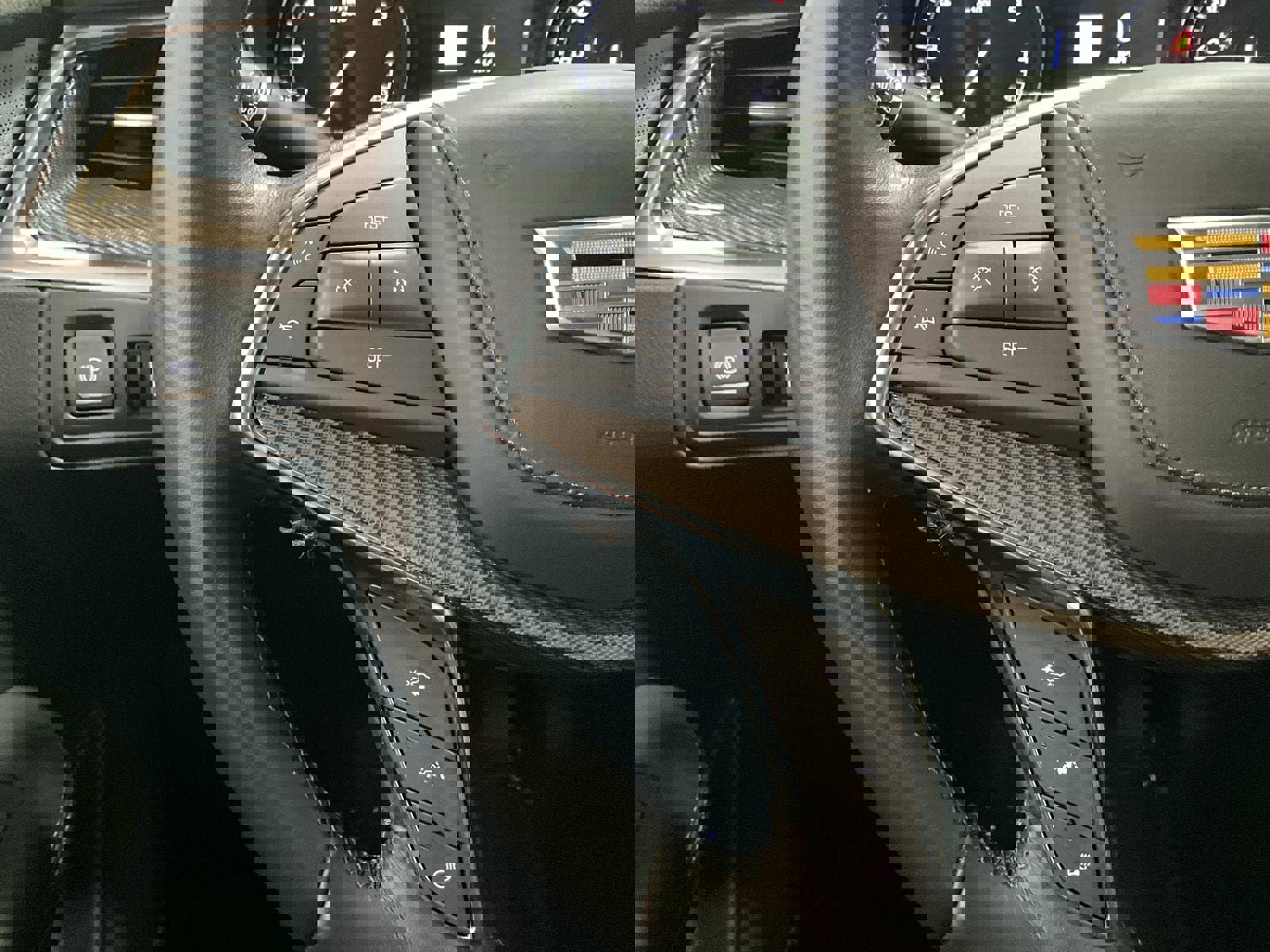 Used 2023 Cadillac XT5 Premium Luxury w/ Platinum Package image 17