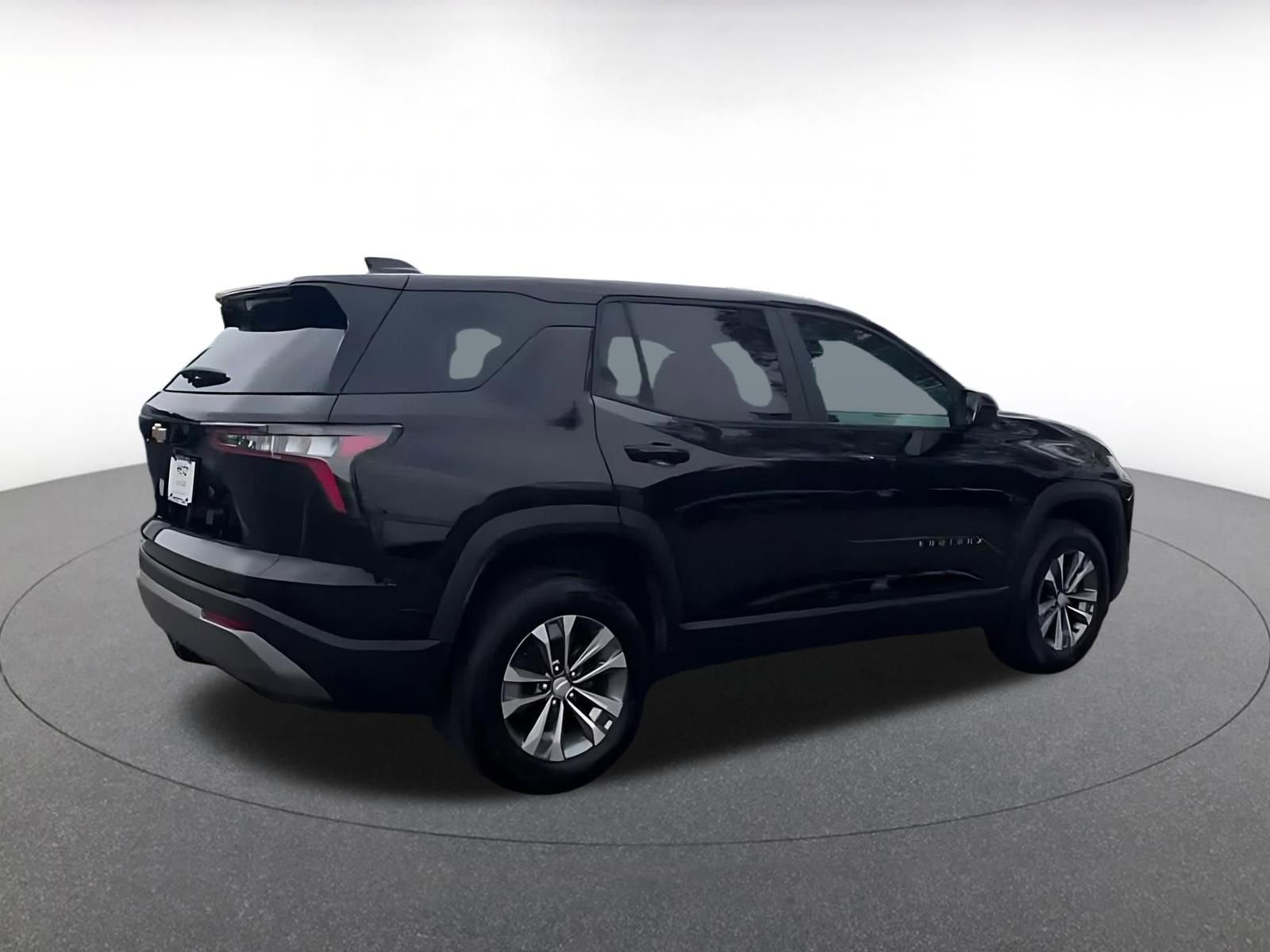 Used 2025 Chevrolet Equinox LT AWD/4WD image 15