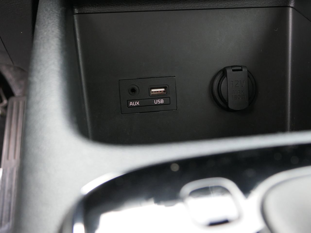 Used 2018 Kia Forte LX w/ LX Rear Camera Package image 23