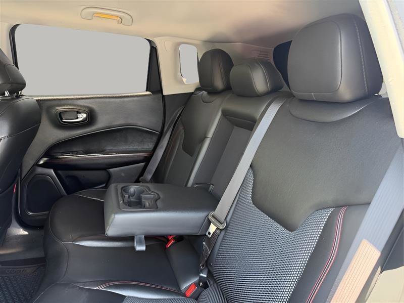 Used 2021 Jeep Compass Trailhawk AWD/4WD image 25